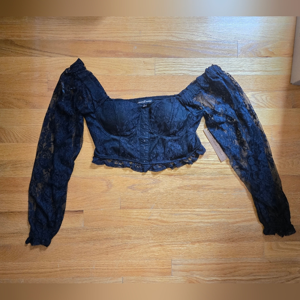 Almost Famous Black Off-Shoulder Lace Blouse